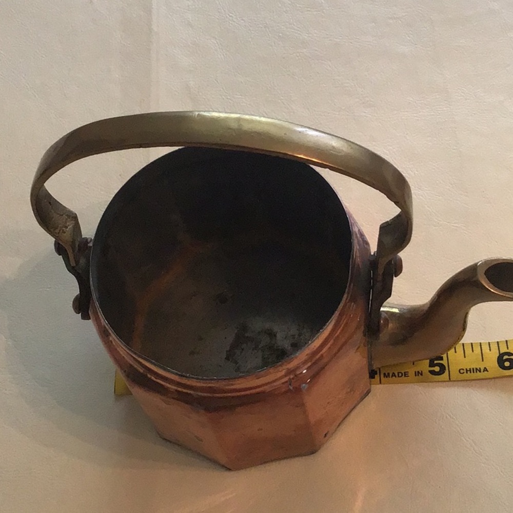 #SMALL COPPER TEAPOT - Picture 5 of 8